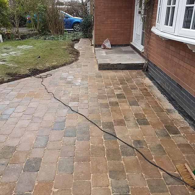 AC Paving & Landscapes - Paving - Driveways - Northampton - Northamptonshire