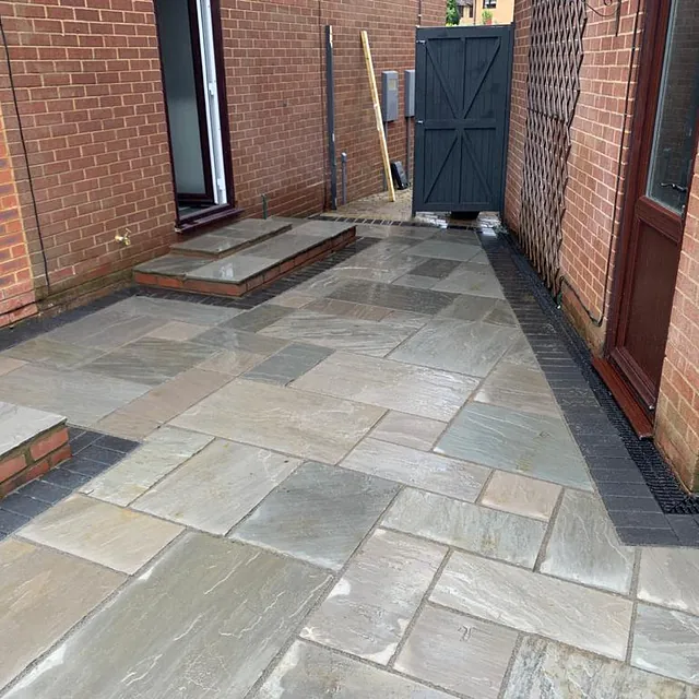 AC Paving & Landscapes - Paving - Driveways - Northampton - Northamptonshire